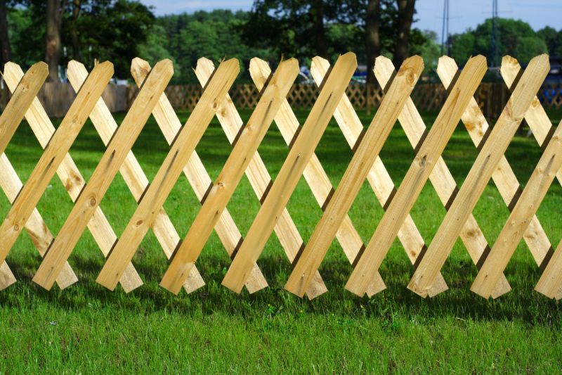 Trellis Fence Construction in Conroe, TX
